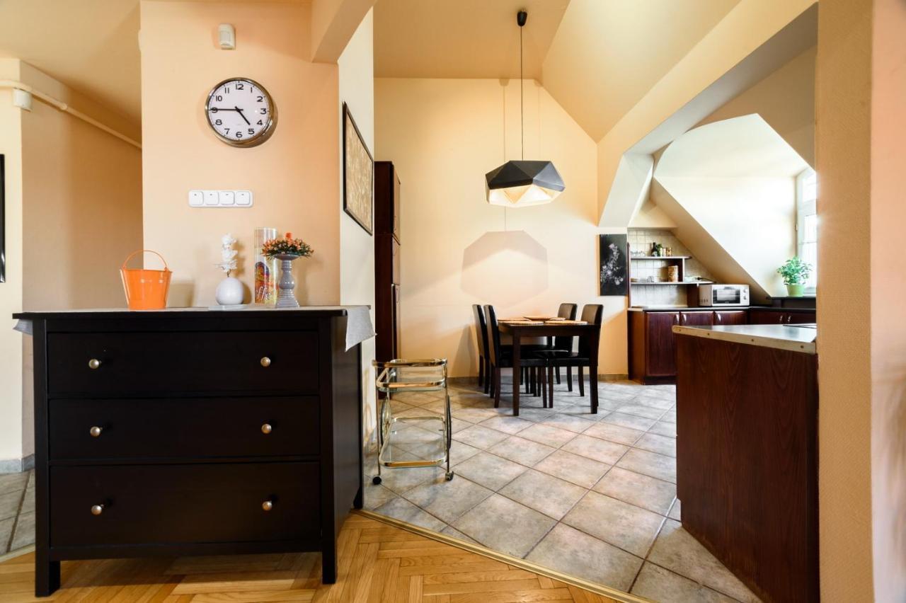 View To The Roofs Luxury Apartment With 2 Bedrooms Budapest Luaran gambar